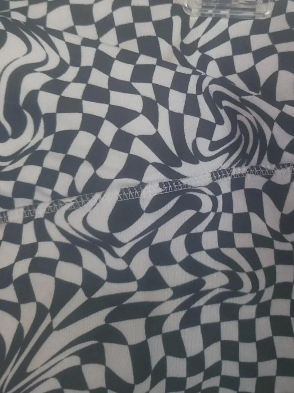SO Women's XL Black White Optical Illusion Checkerboard Bike Shorts Stretch